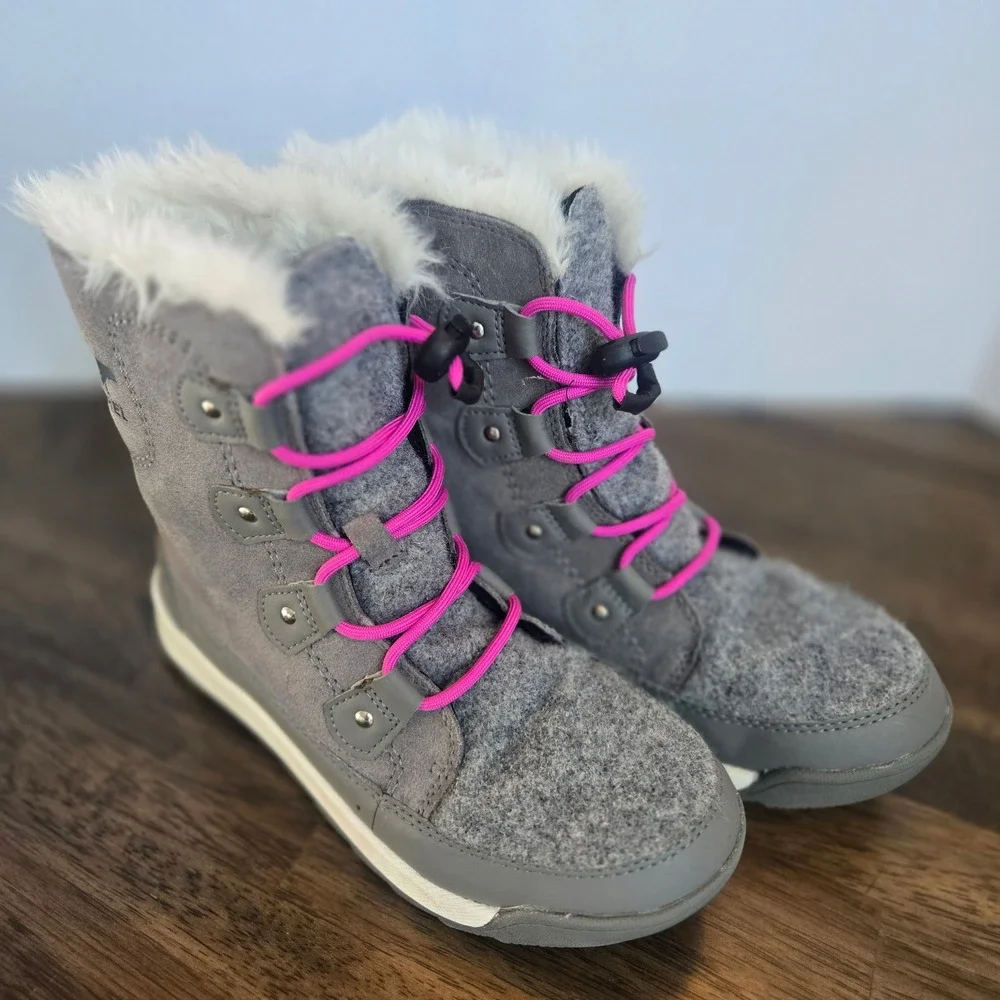 Sorel Whitney Kids Grey Suede‎ Felt Waterproof Winter Boots Pink Bungee Faux Fur